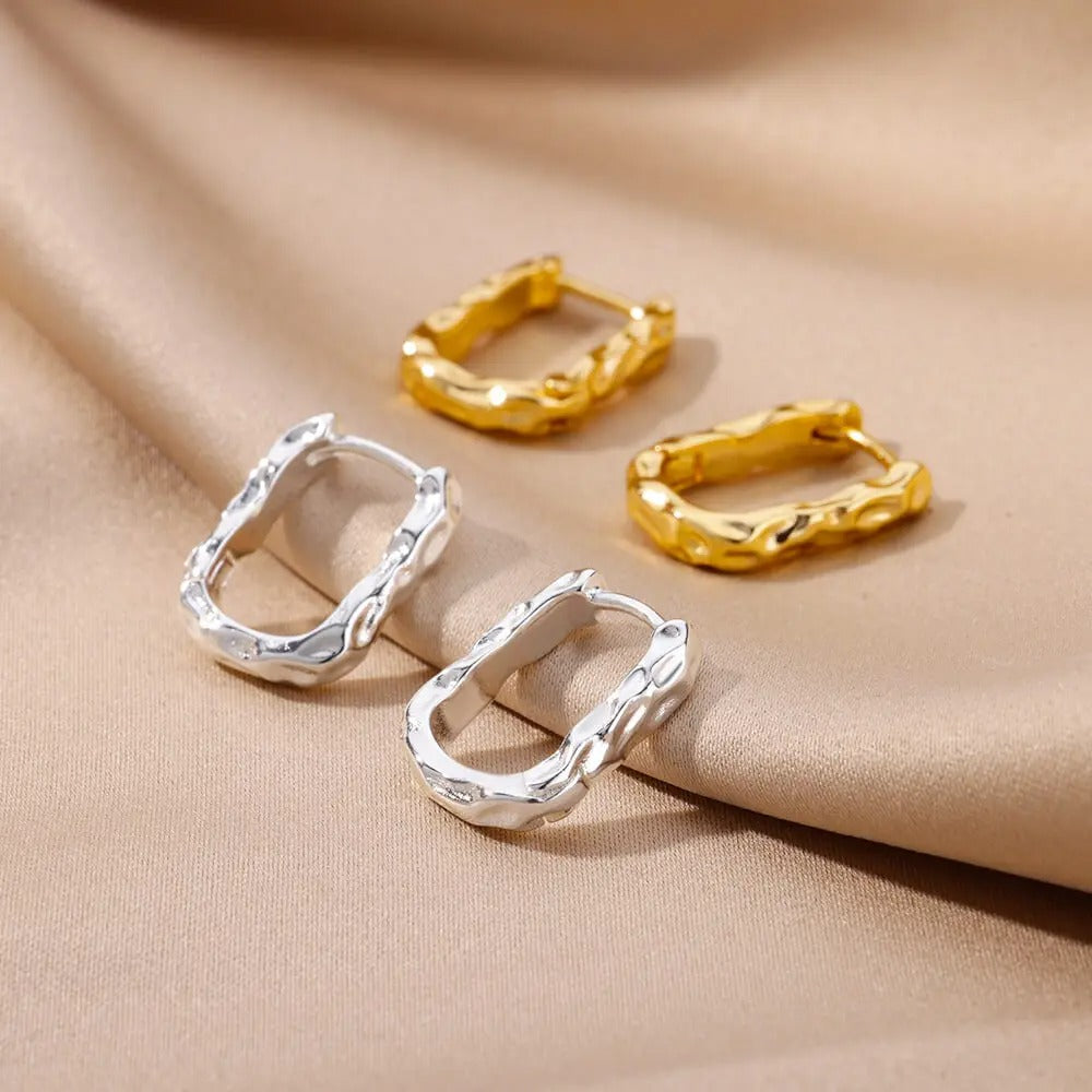 Micara - Twisty Huggies - Boucles d'oreilles