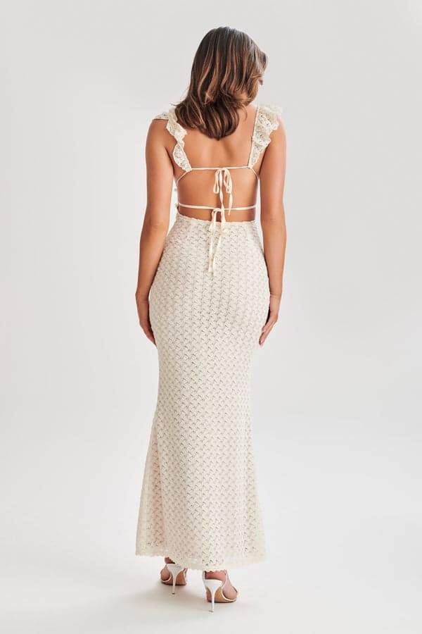 Muriel – Maxi-Strickkleid mit Rüschen und Cut-outs