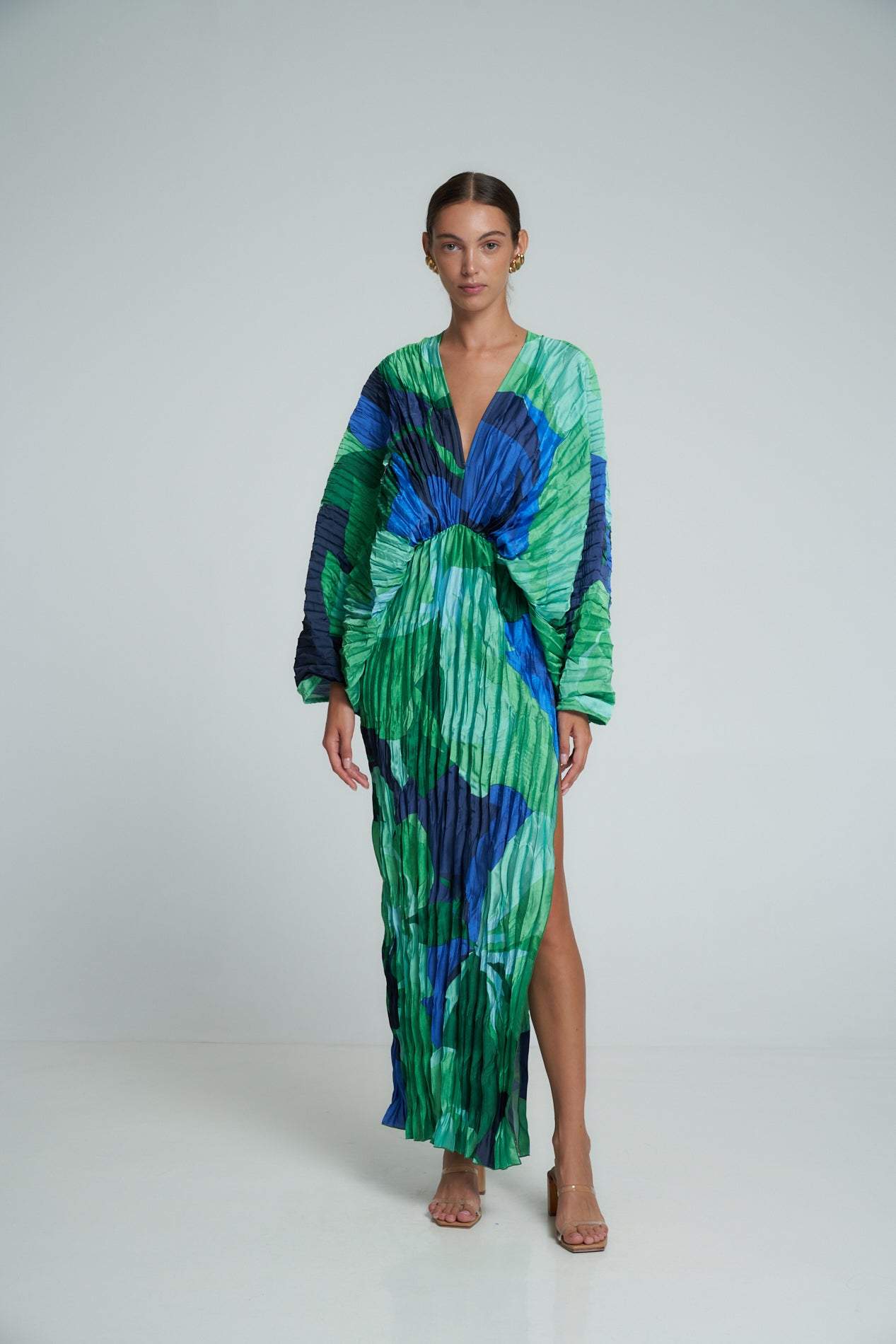 Pamela Bedrucktes, plissiertes Maxikleid