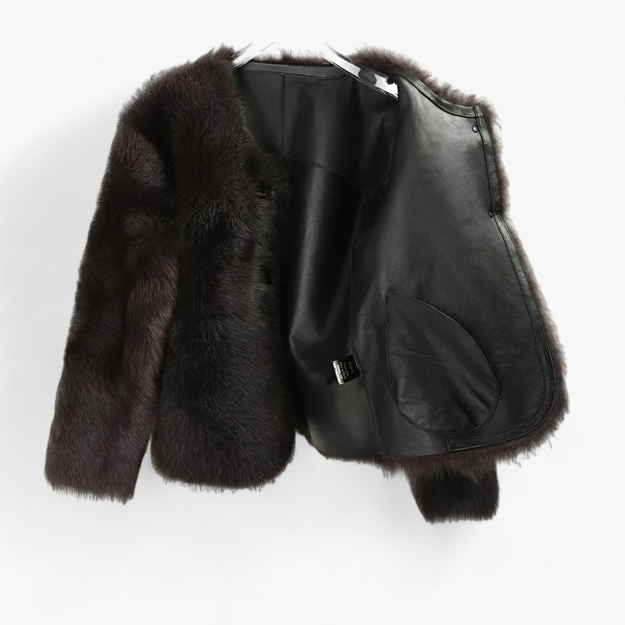 Kolath | Pull en peau lainée en fourrure naturelle - confort et sophistication sans effort