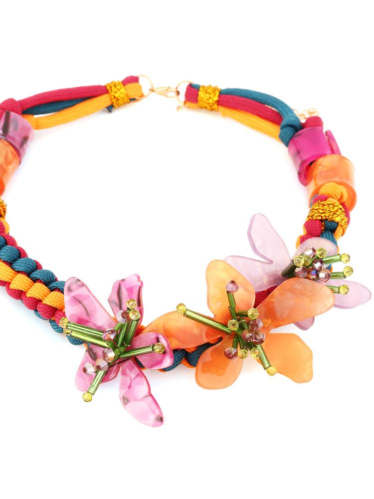 Collier Riva avec fleurs en acrylique tissées