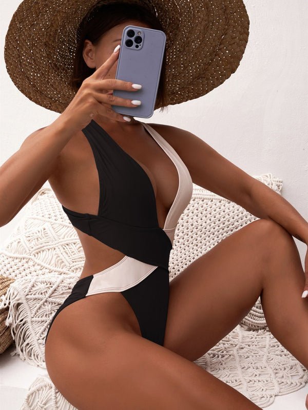 Maillot de bain une pièce bicolore pour femme avec décolleté plongeant