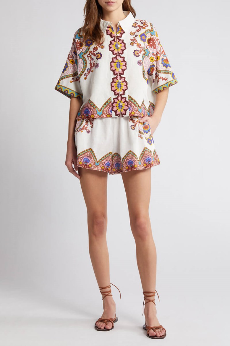 Ensemble chemise et short à imprimé floral ethnique
