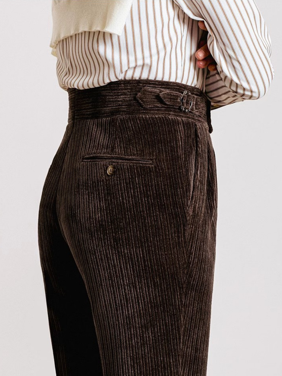 Pantalon en velours côtelé Roma