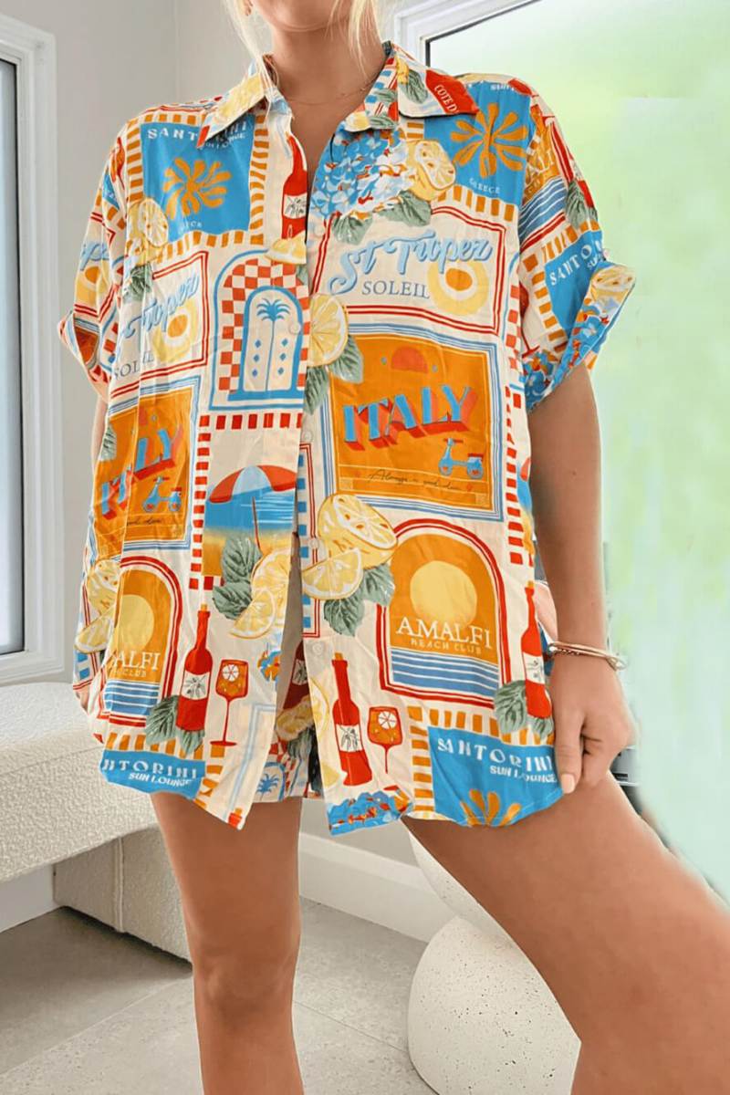 Set mit lockeren, bedruckten Hemd- und Shorts für Sonnenliegen