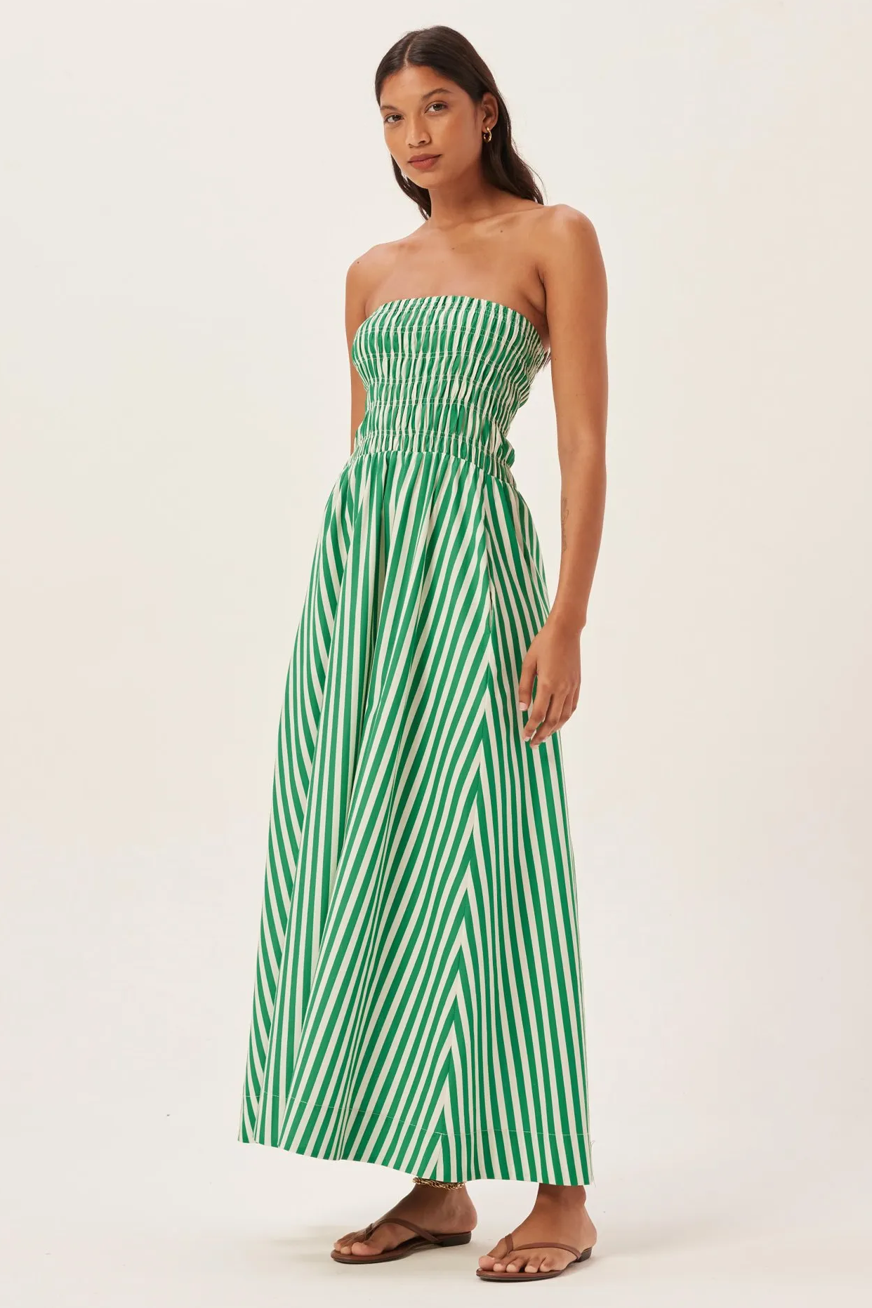 Maud – Gestreiftes, gesmoktes Maxi-Tube-Kleid