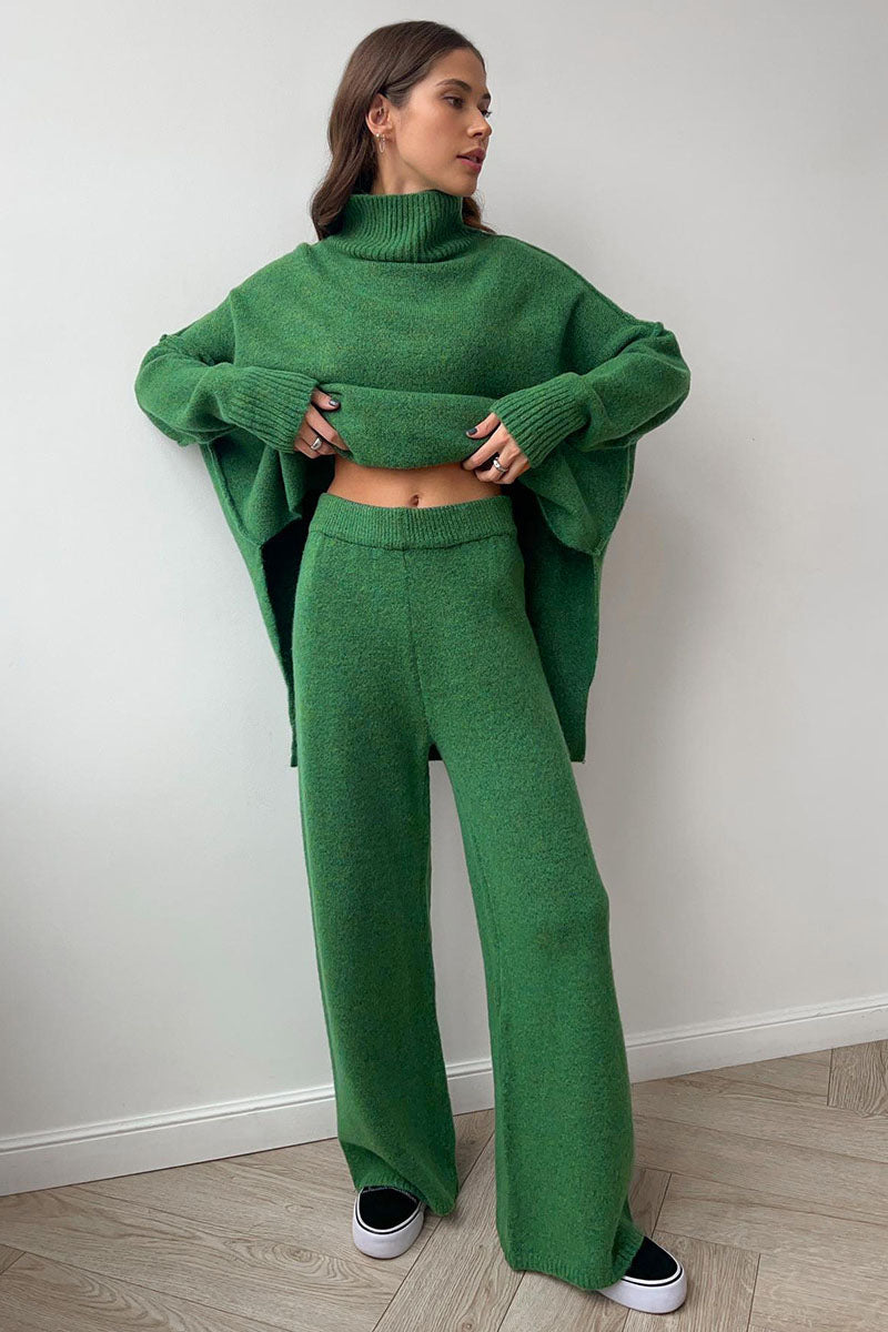 Ensemble pull à col roulé et pantalon en tricot ample