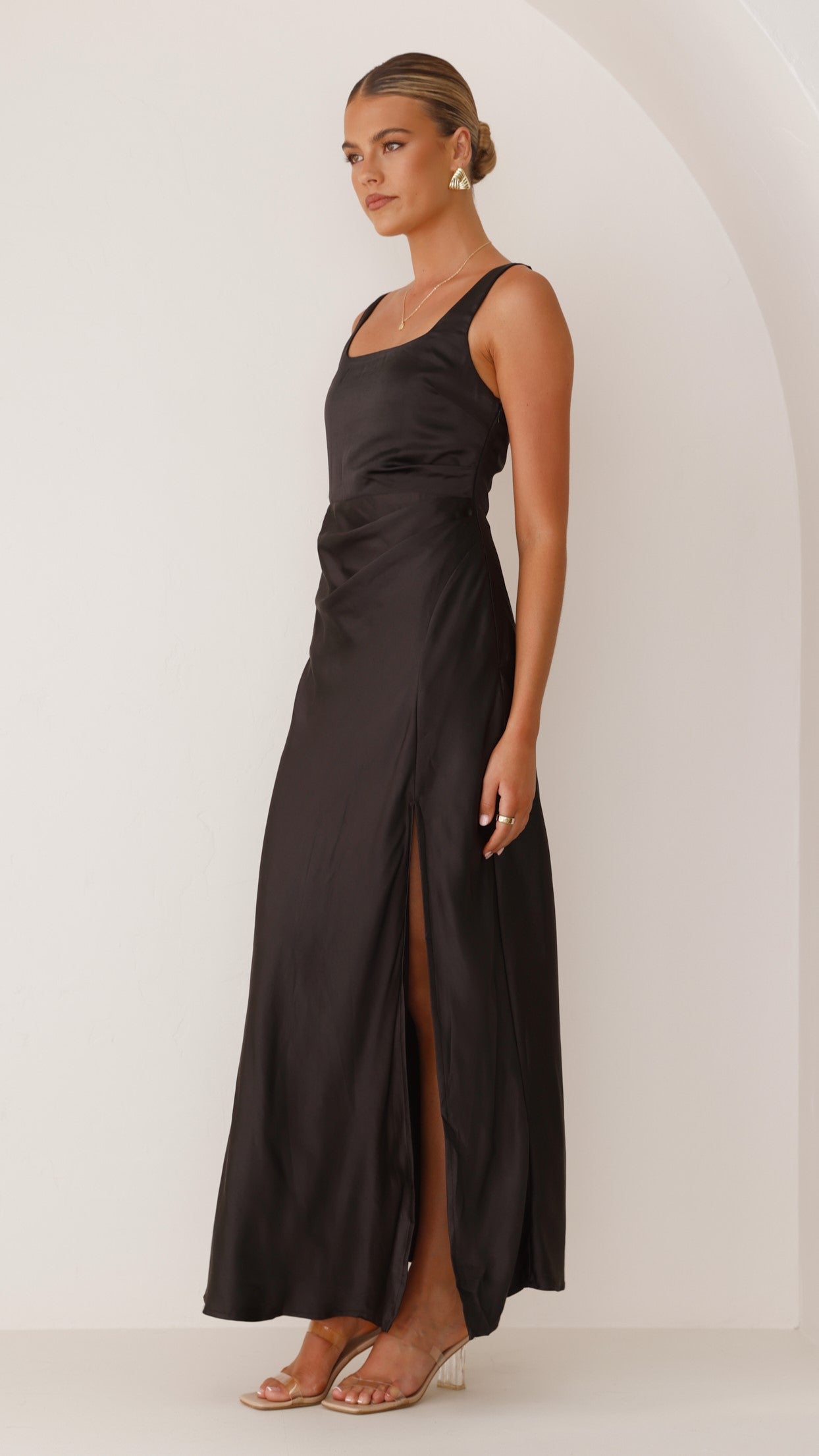 Robe longue Alaria - Noire 
