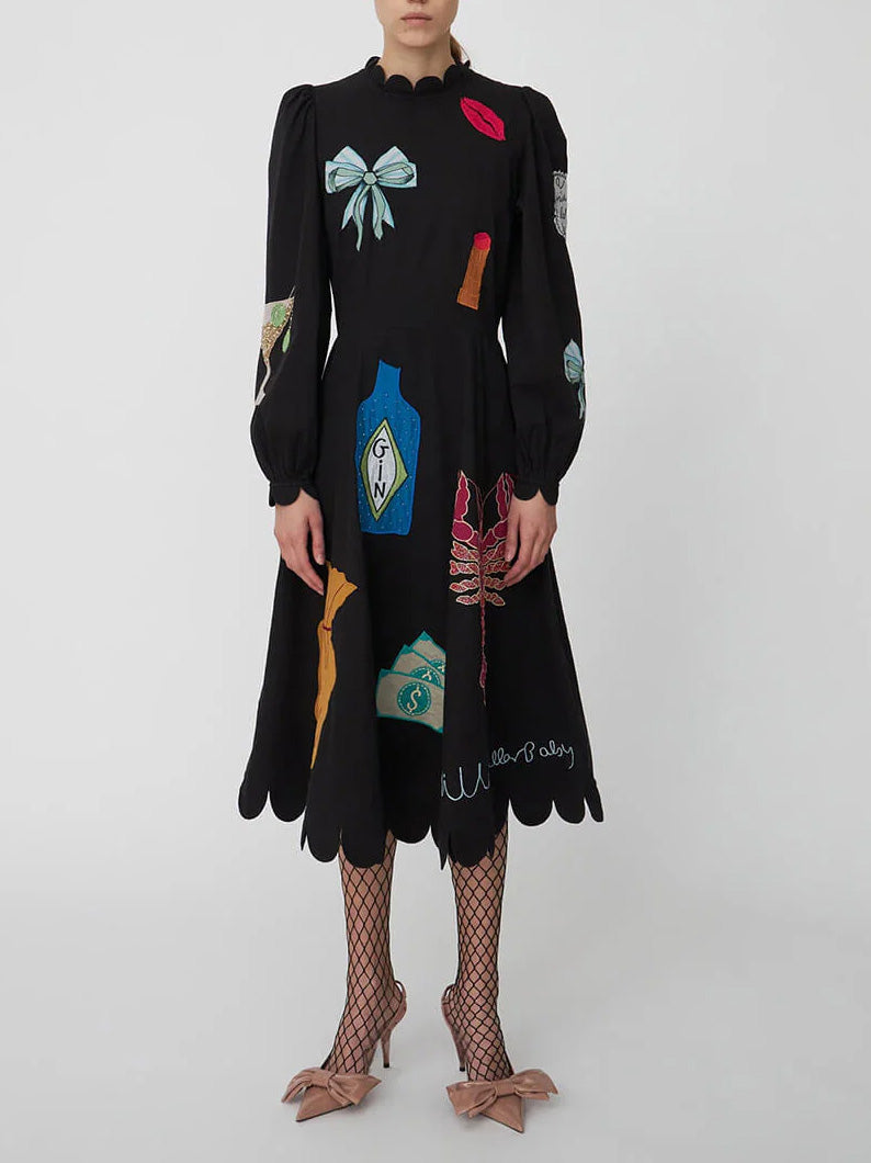 Robe mi-longue à bordure festonnée et graffitis homard