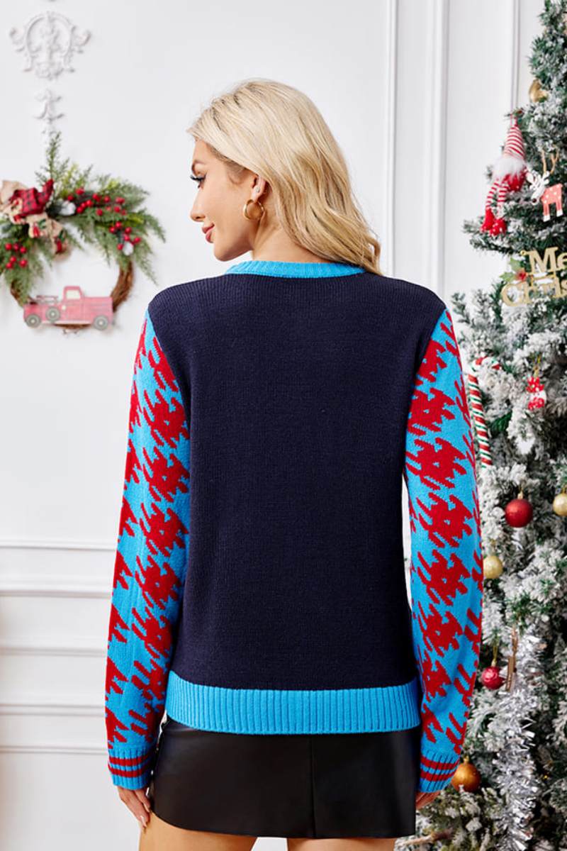 Pull tricoté décontracté avec chaussettes de Noël et broderie 