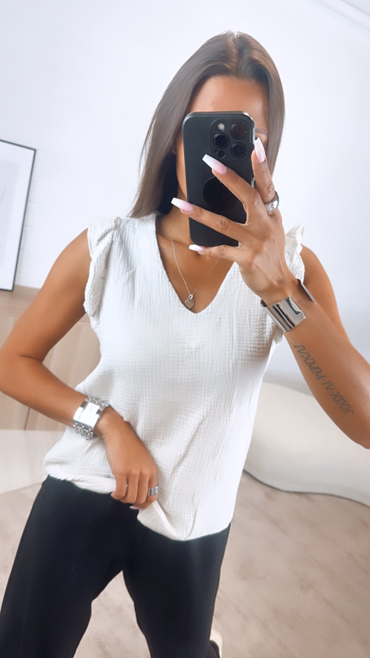 Top mit Volant Schultern / beige Art. 6869