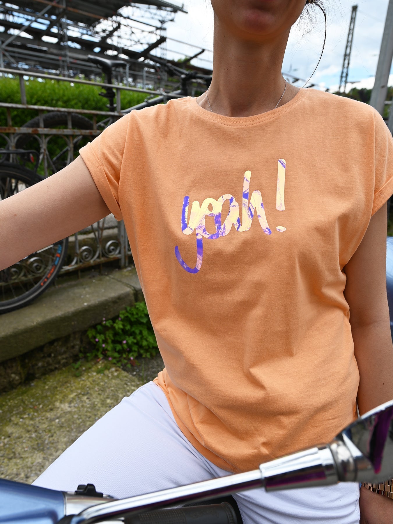 Bellachicha-Shirt Yeah