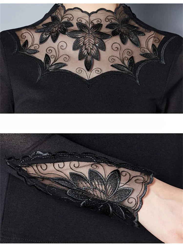 Bellachicha - Spitzenbluse mit Turtleneck