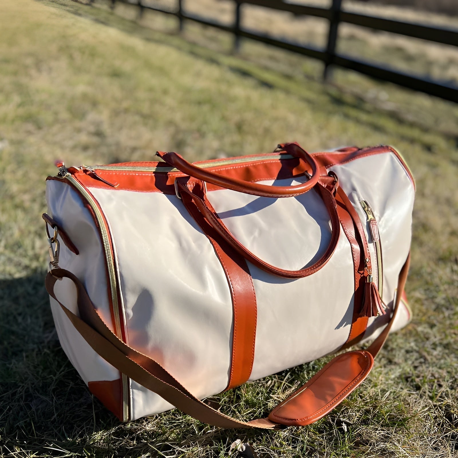 Bellachicha - Eleganter Kleiderorganizer Umhängetasche aus Vegan Leder
