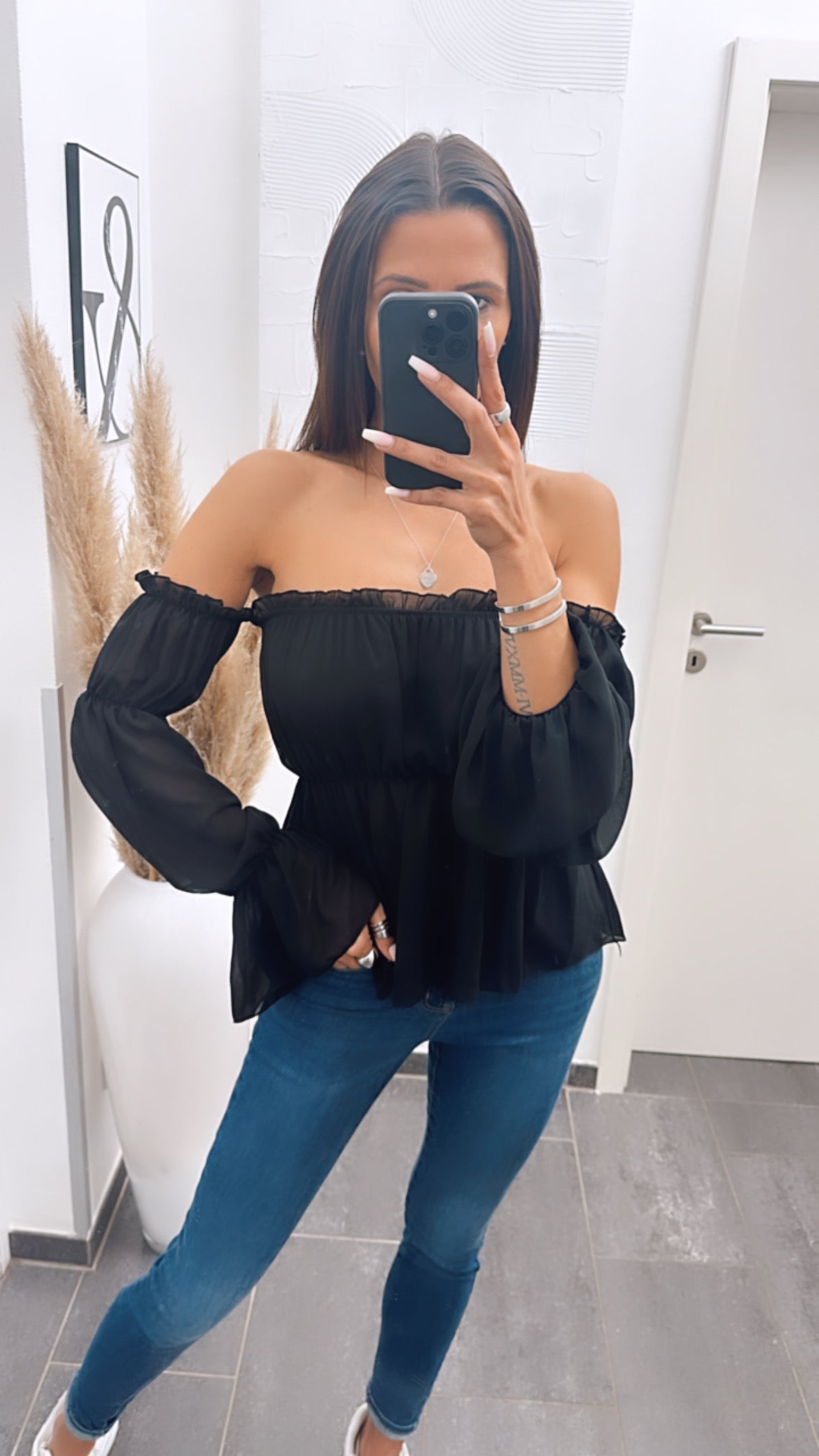 shoulder Bluse / schwarz Art. 5836