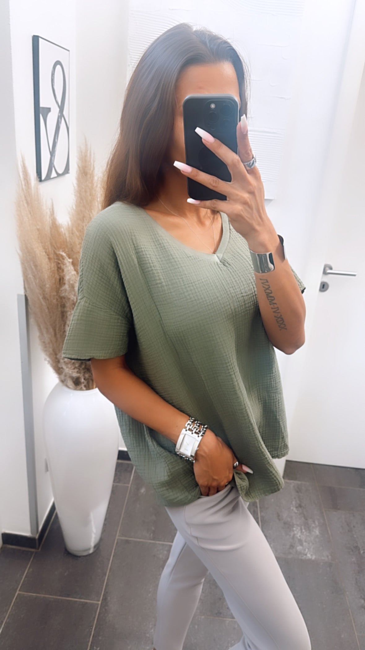 T-shirt, weiter Schnitt / khaki Art. 6857