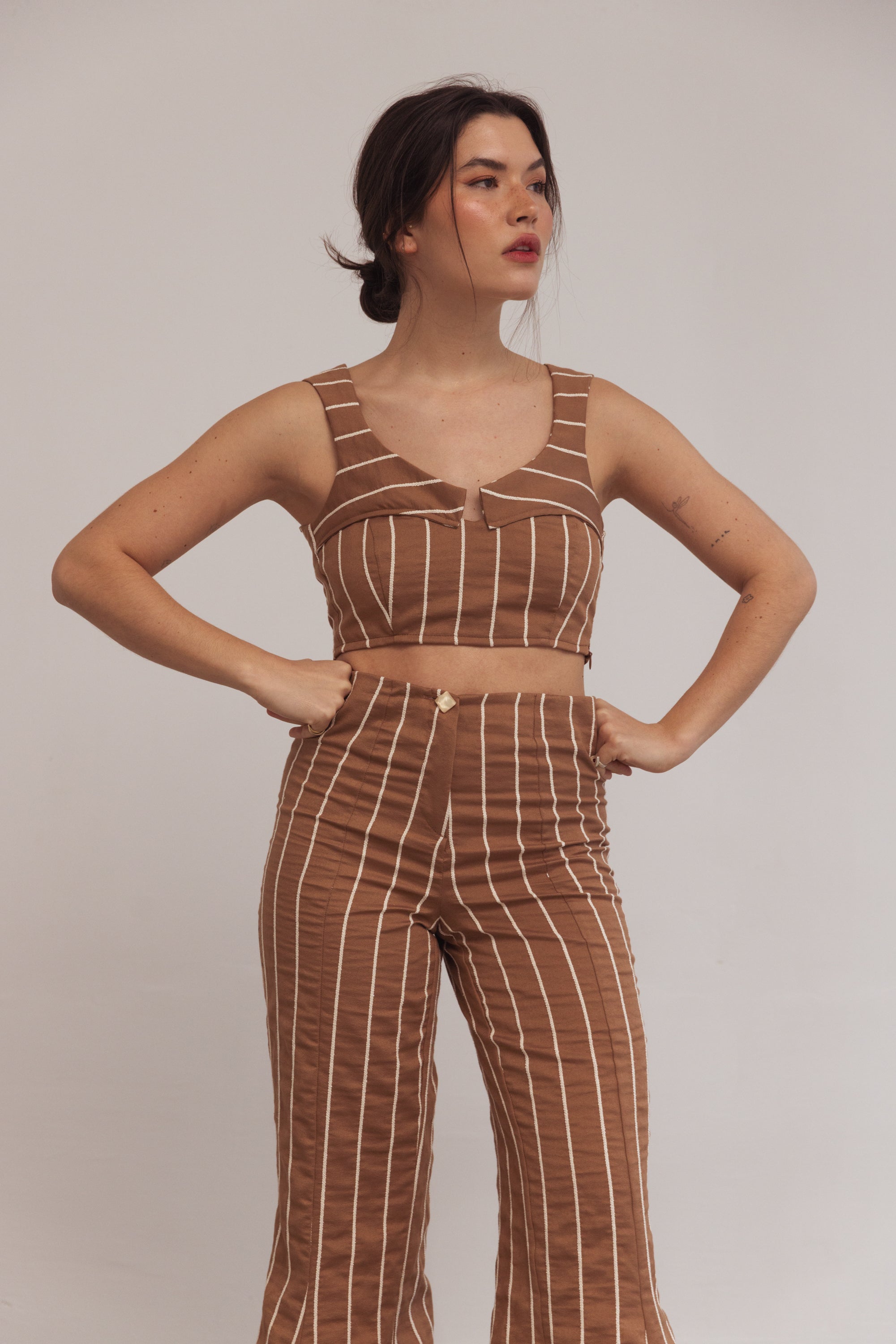 Bellachicha Crop Top – BRAUN