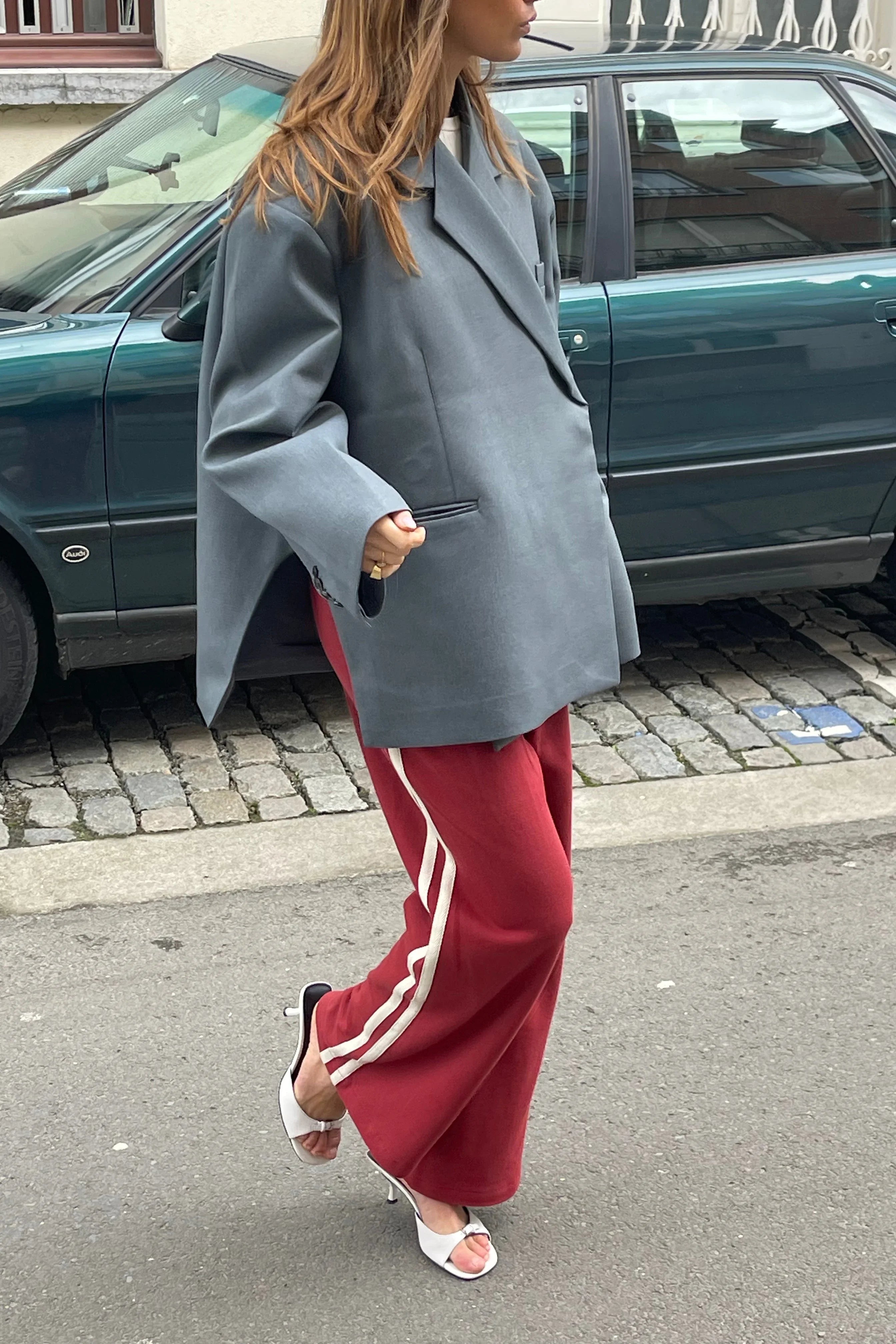 Übergroßer Blazer mit Seitenschlitz Stahlblau