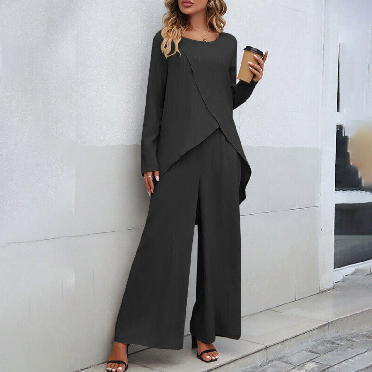 Bellachicha mit unregelmäßigem Saum und weite Hose mit elastischer Taille