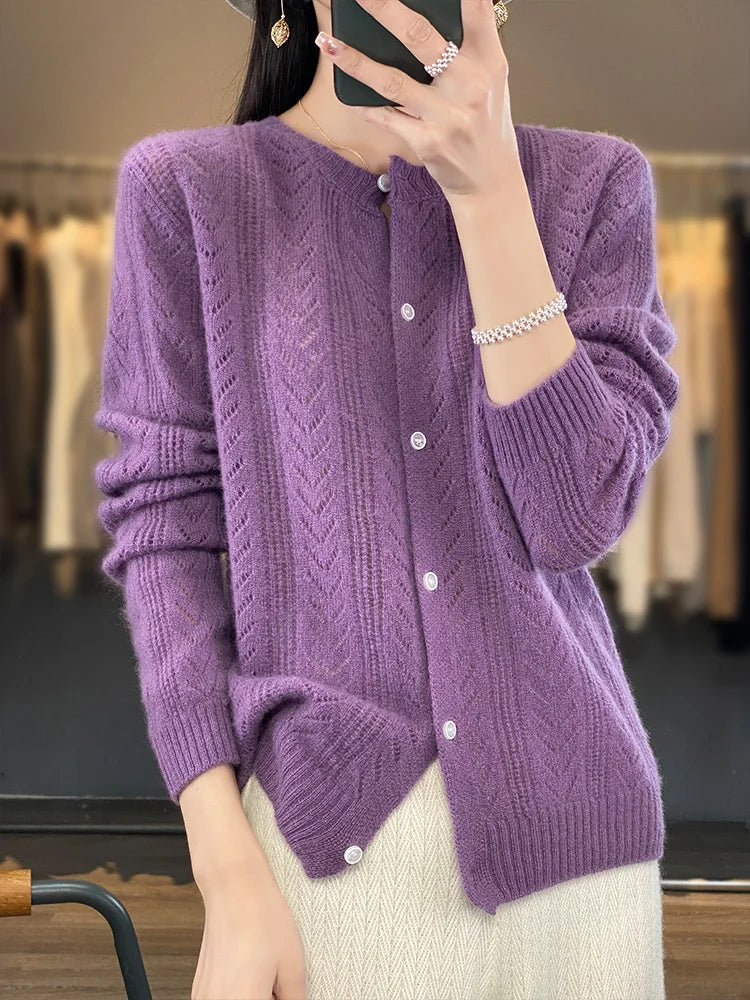 Cardigan en maille douce avec motif torsadé
