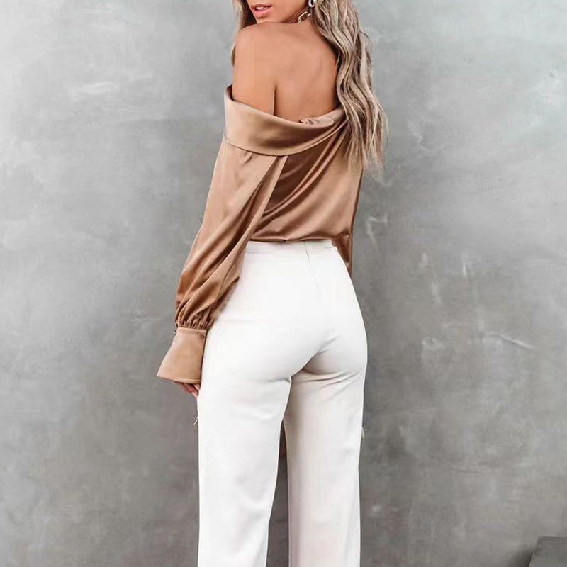 Bellachicha - Beige Satinbluse mit einer Schulter