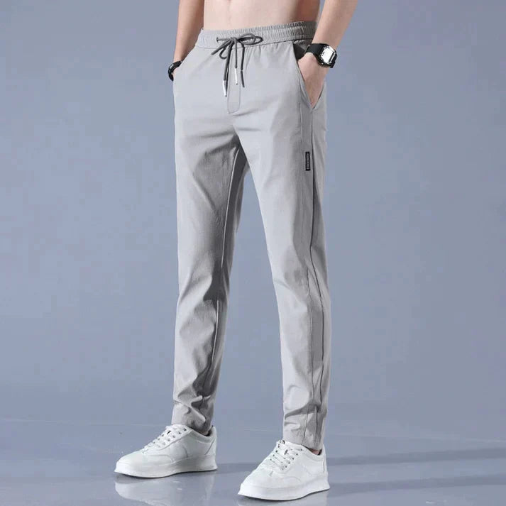 FastDry™ - Le pantalon extensible à séchage rapide