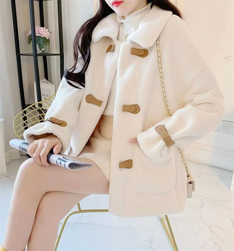 Arianwen | Veste courte décontractée aspect cuir d'agneau 