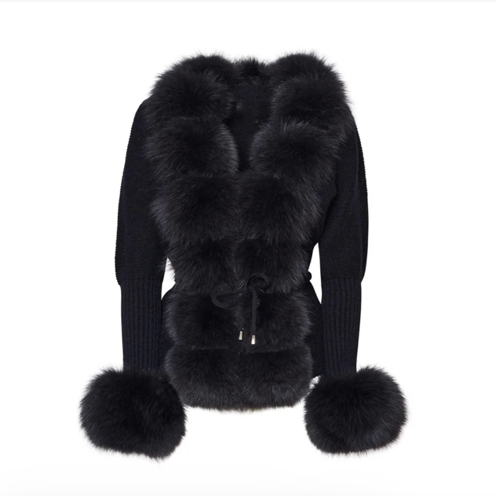 Manteau en fourrure duveteuse : la mode pour les femmes