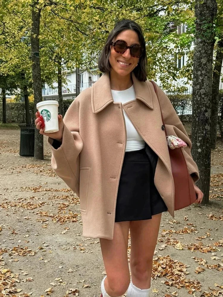 Vin | Veste chaude pour femme avec revers et poches 