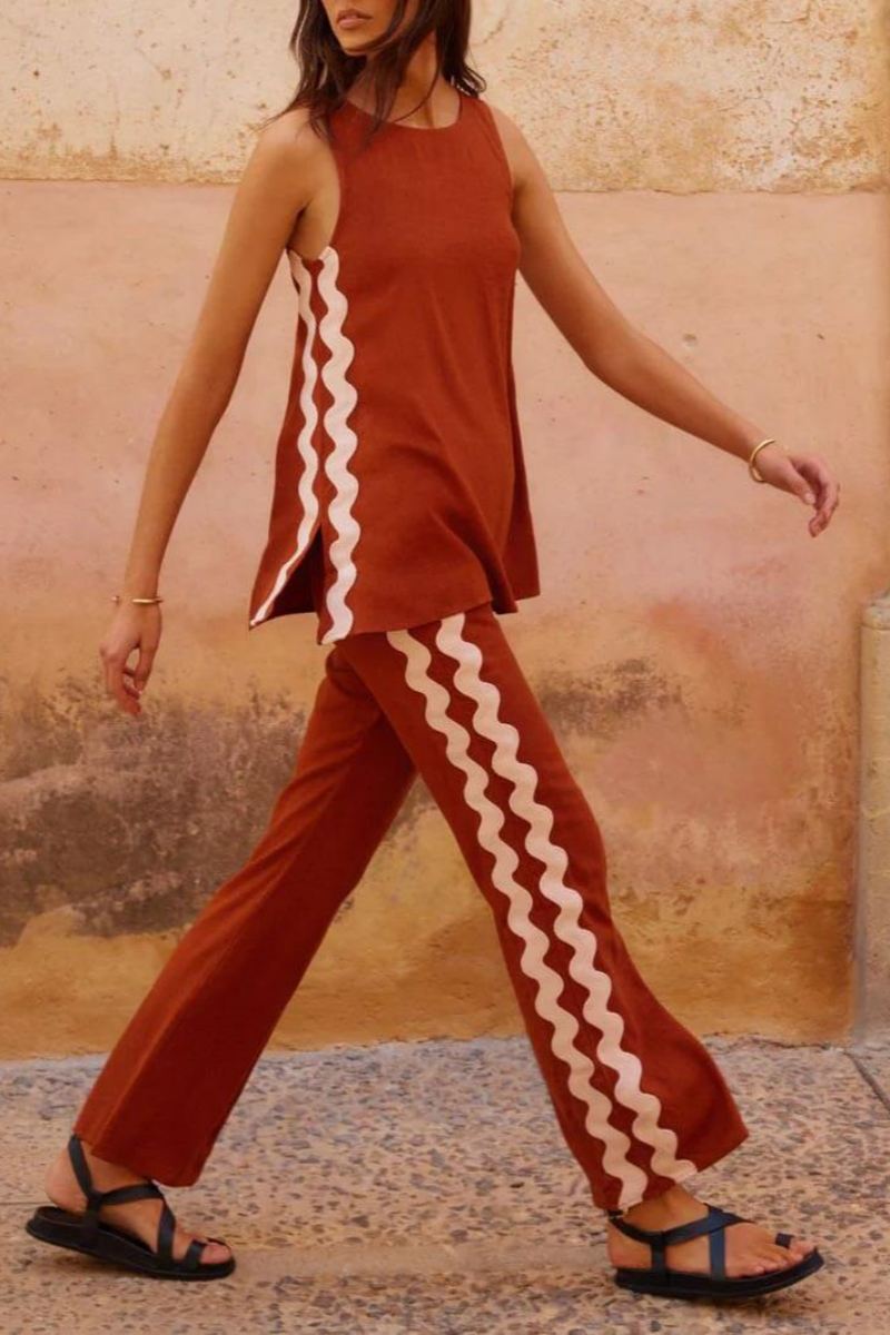 Ensemble haut ample sans manches avec fente et pantalon large