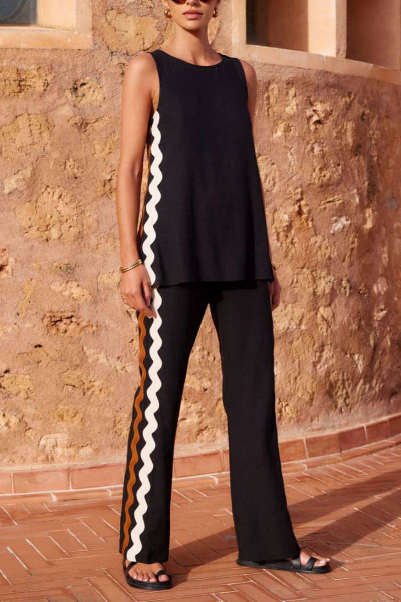 Ensemble haut ample sans manches avec fente et pantalon large