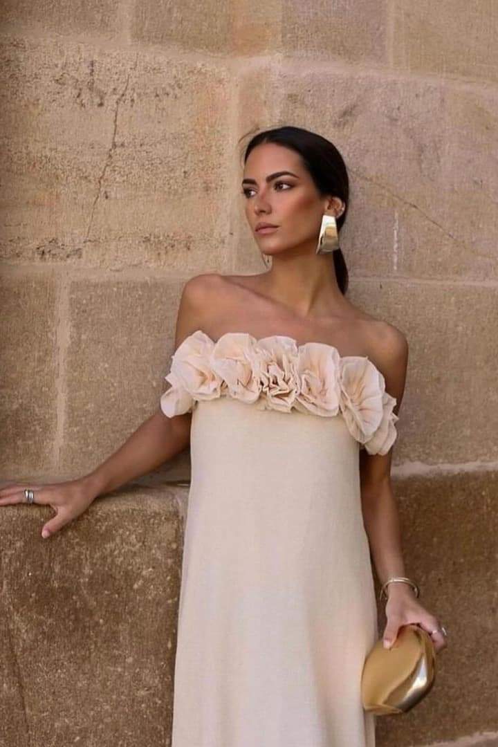 Trägerloses Maxikleid „Alva“ aus Strick mit Blumenmuster