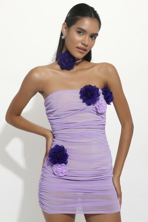 Athena – Minikleid aus Netzstoff mit Blumenapplikation