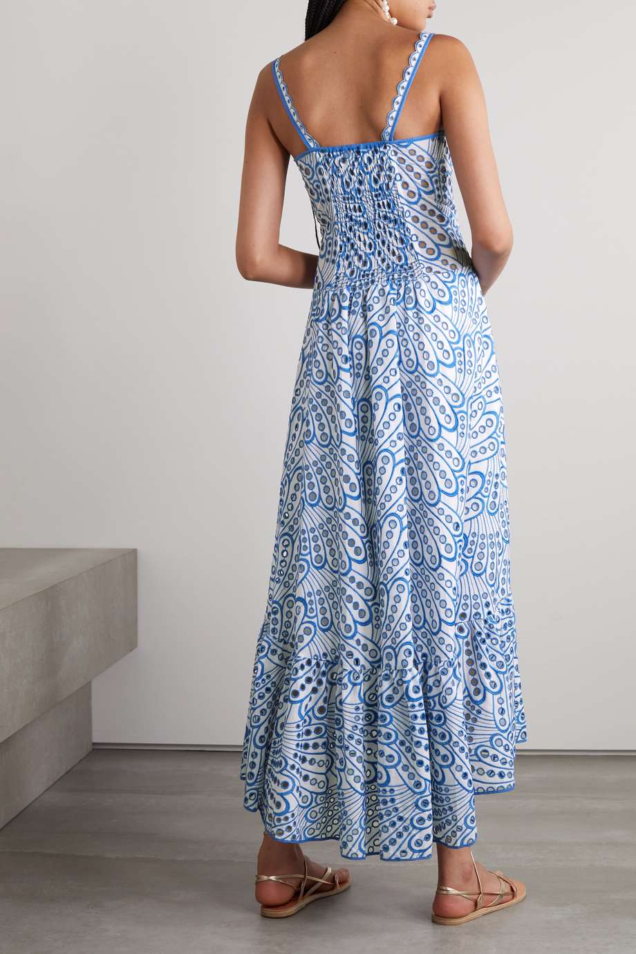 Dolly – Midi-Bustierkleid aus bestickter Spitze
