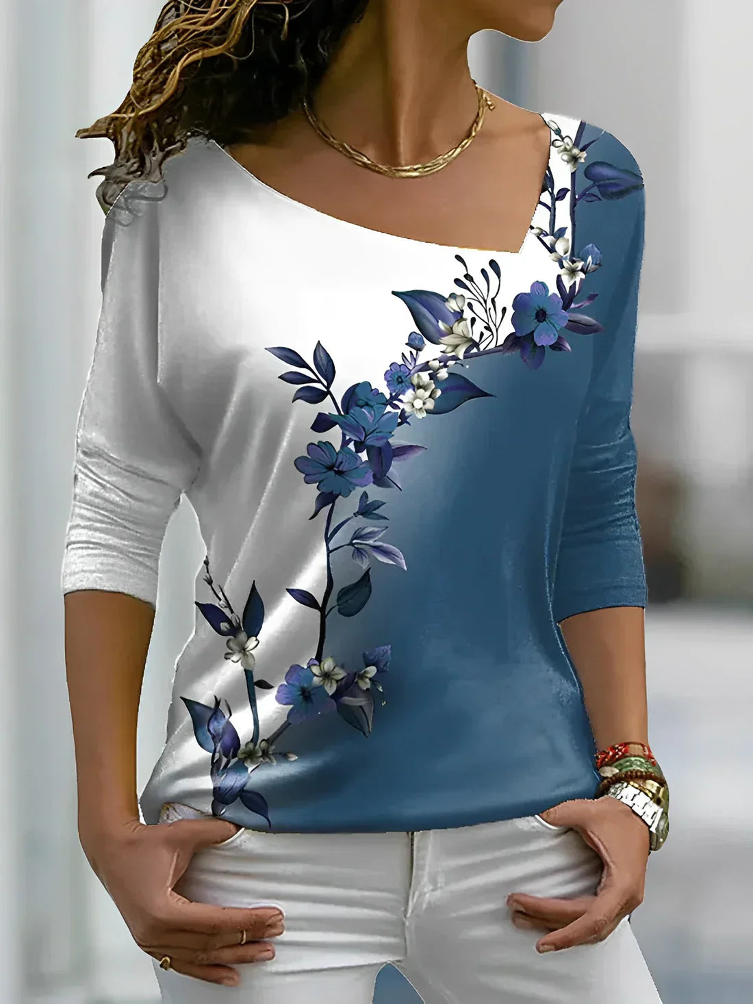 Bellachicha - Florales kontrastfarbiges Art Shirt