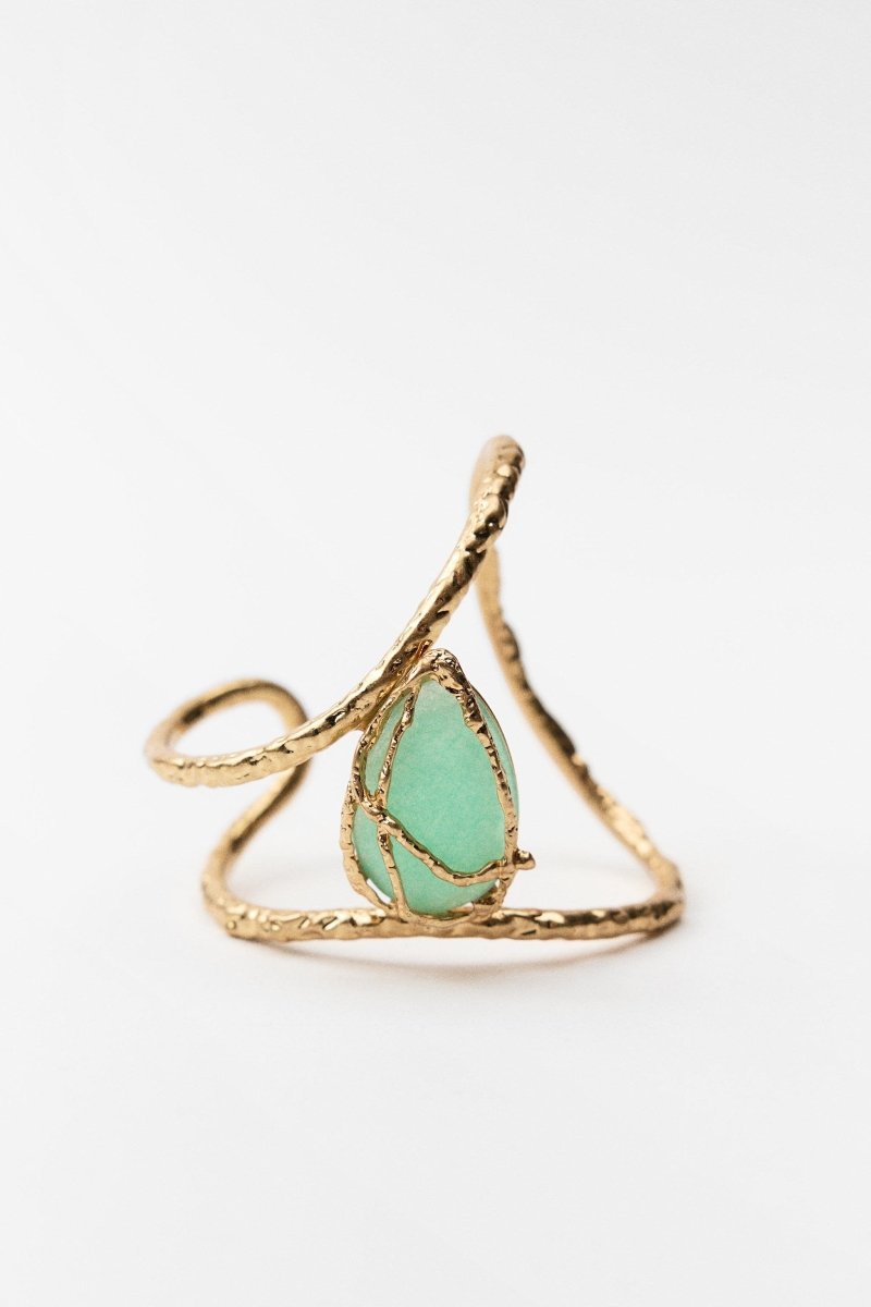 Bracelet texturé avec pierres précieuses