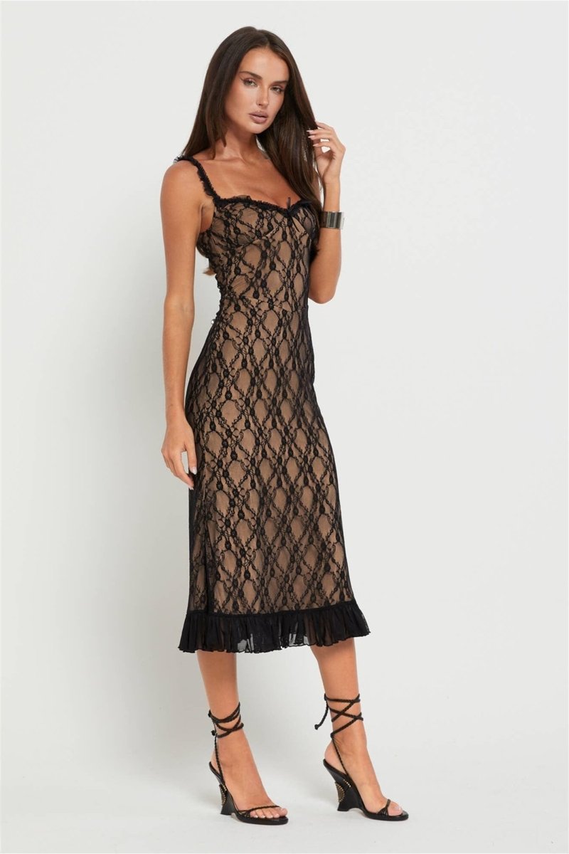Robe longue Ina à volants et dentelle florale