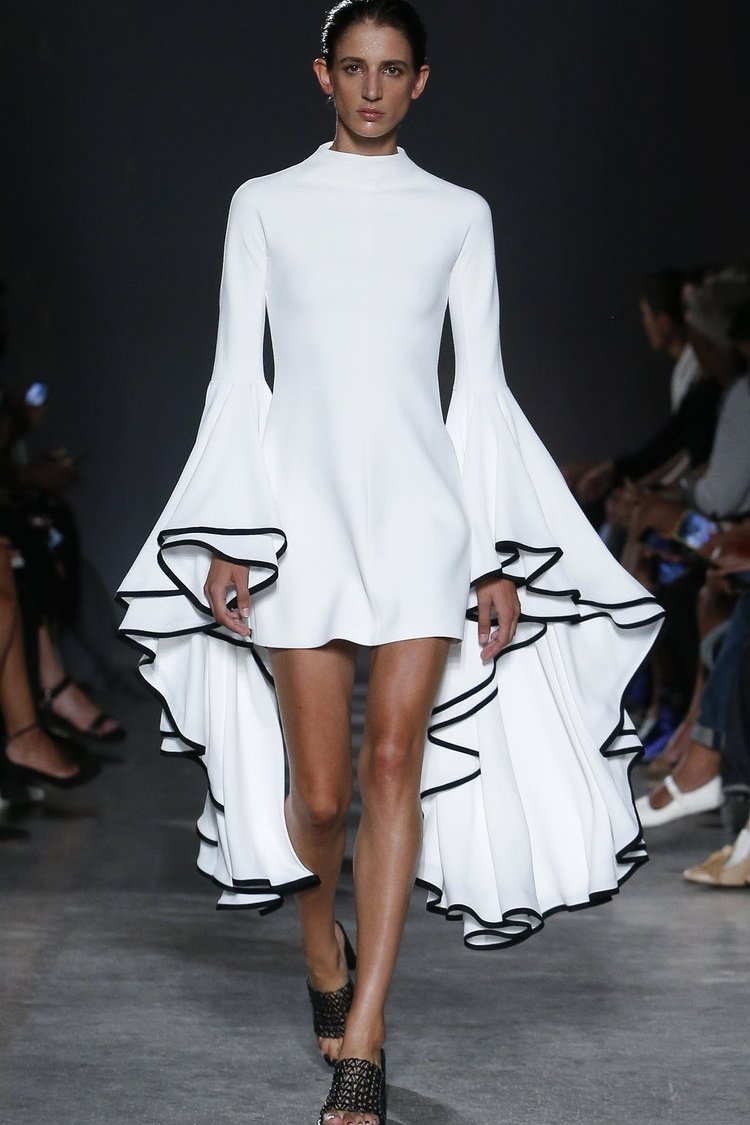 Maxine Minikleid mit kontrastierenden Rüschenärmeln