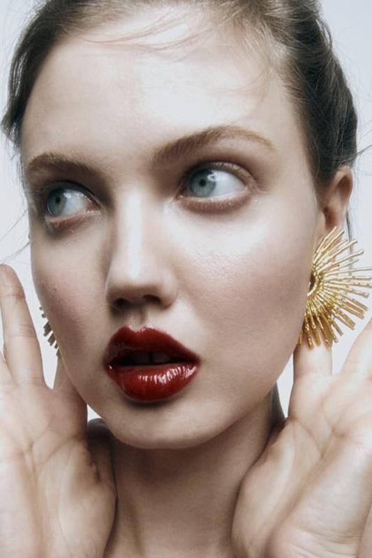 Boucles d'oreilles semi-circulaires en secteur métallique