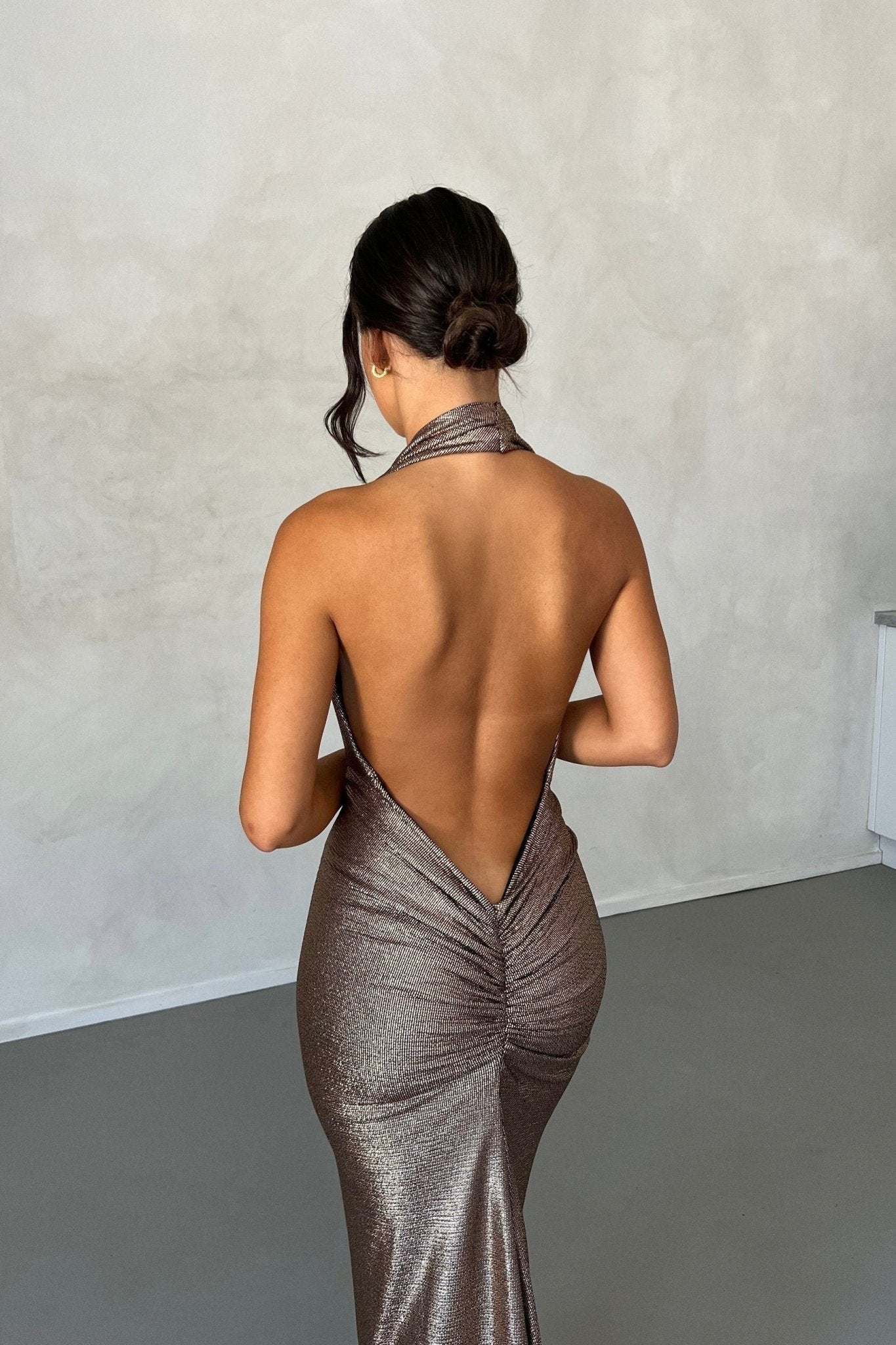 Ophelia Neckholder-Maxikleid mit rückenfreiem Schnitt