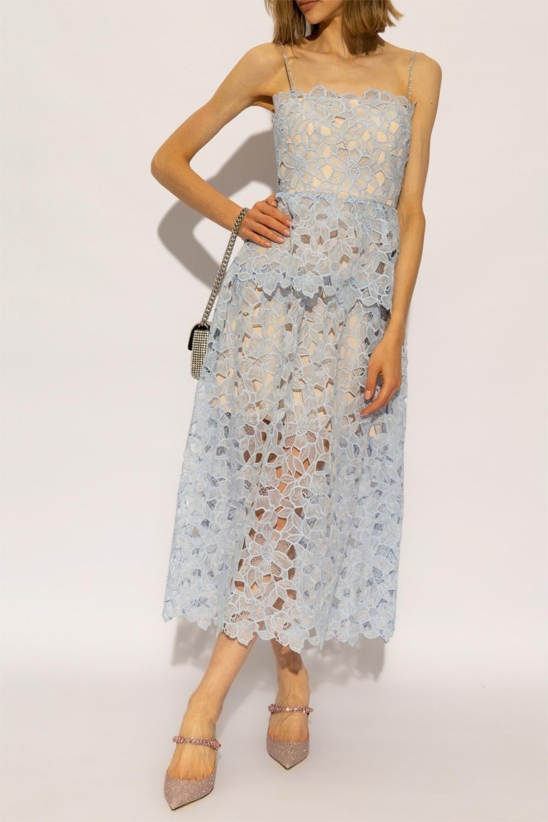 Ophelia – Gestuftes Midi-Camisole-Kleid aus Spitze