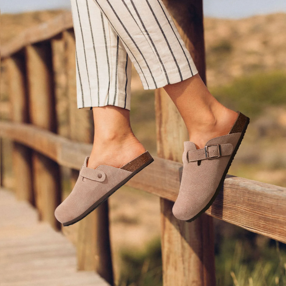 Sakura | Orthopädische Suède Kork Slippers