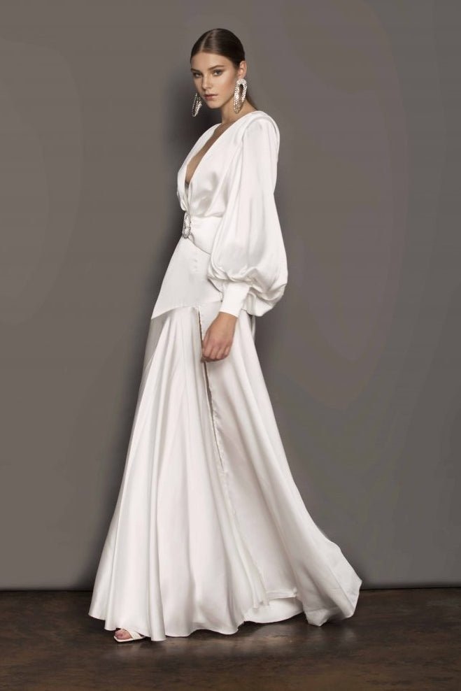 Phoebe Maxikleid mit V-Ausschnitt, Gürtel und Schlitz