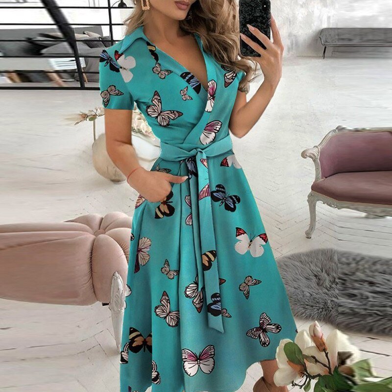 Langes Damenkleid